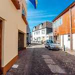 Sunny Spacious De Bijenkorf شقة
