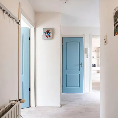 Sunny Spacious De Bijenkorf * 赞德沃特