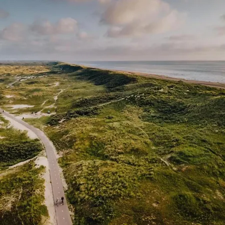 アパート Sunny Spacious De Bijenkorf ザントフォールト