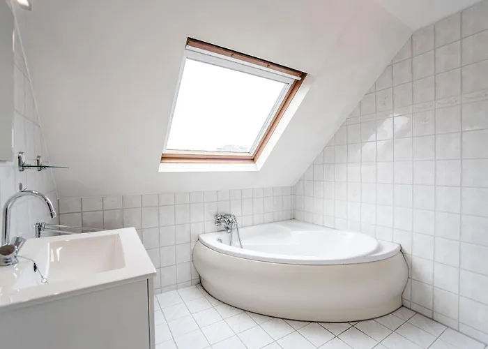 アパート Sunny Spacious De Bijenkorf ザントフォールト